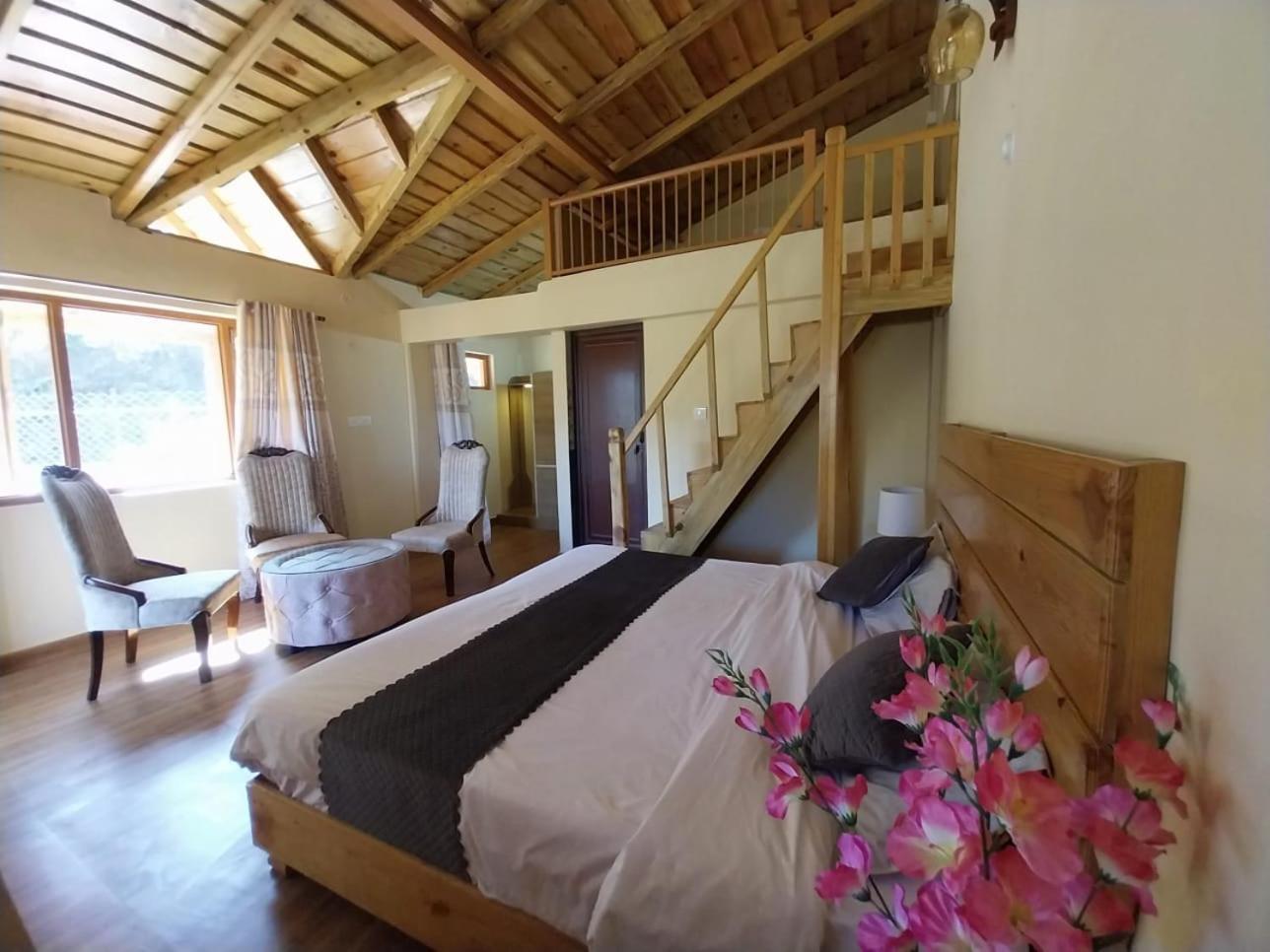 Anmol Paradise Hotel Mukteshwar Exterior photo